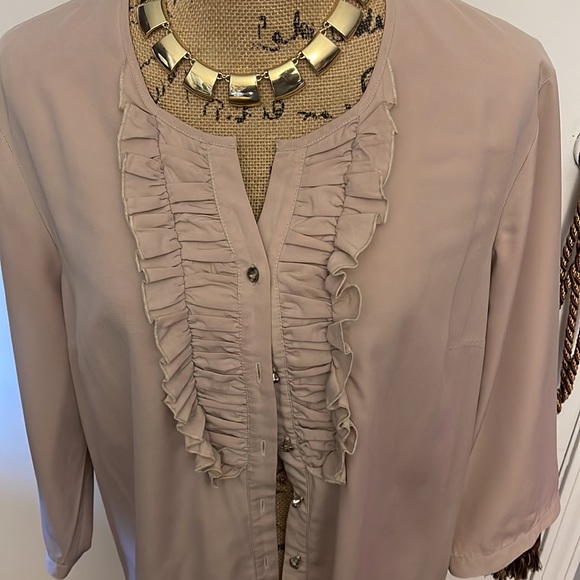 Top - Picture 2 of 6